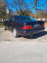 Mercedes-Benz Mercedes Benz E 320 Facelift - Mercedes-Benz E 320 aus 1999