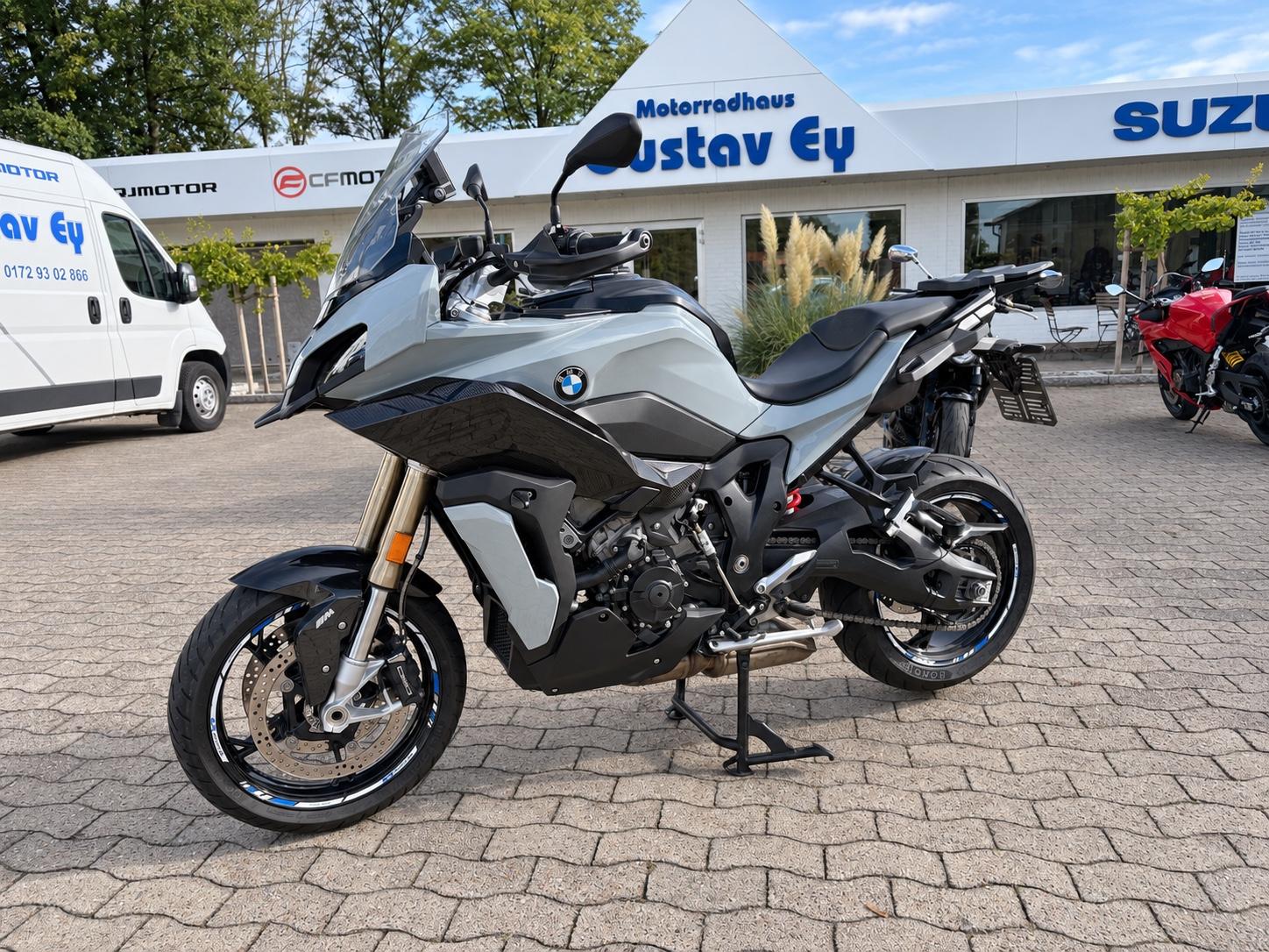 BMW S 1000 XR