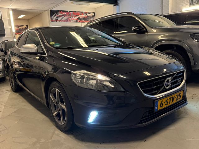 Volvo V40 1.6 D2 R-Design 5-Doors Navi Leder Clima