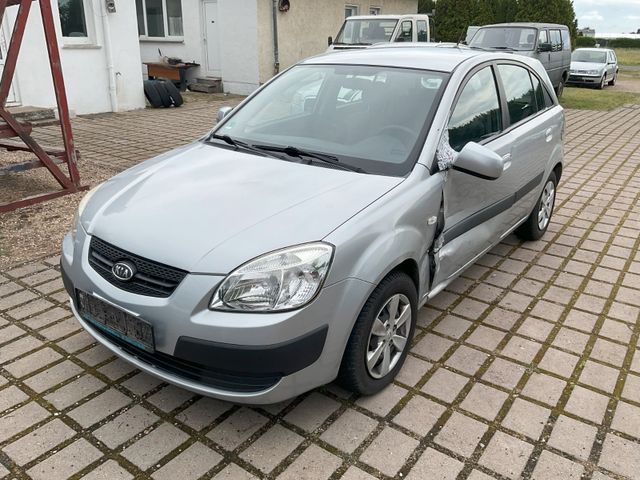 Kia Rio 1.4 EX