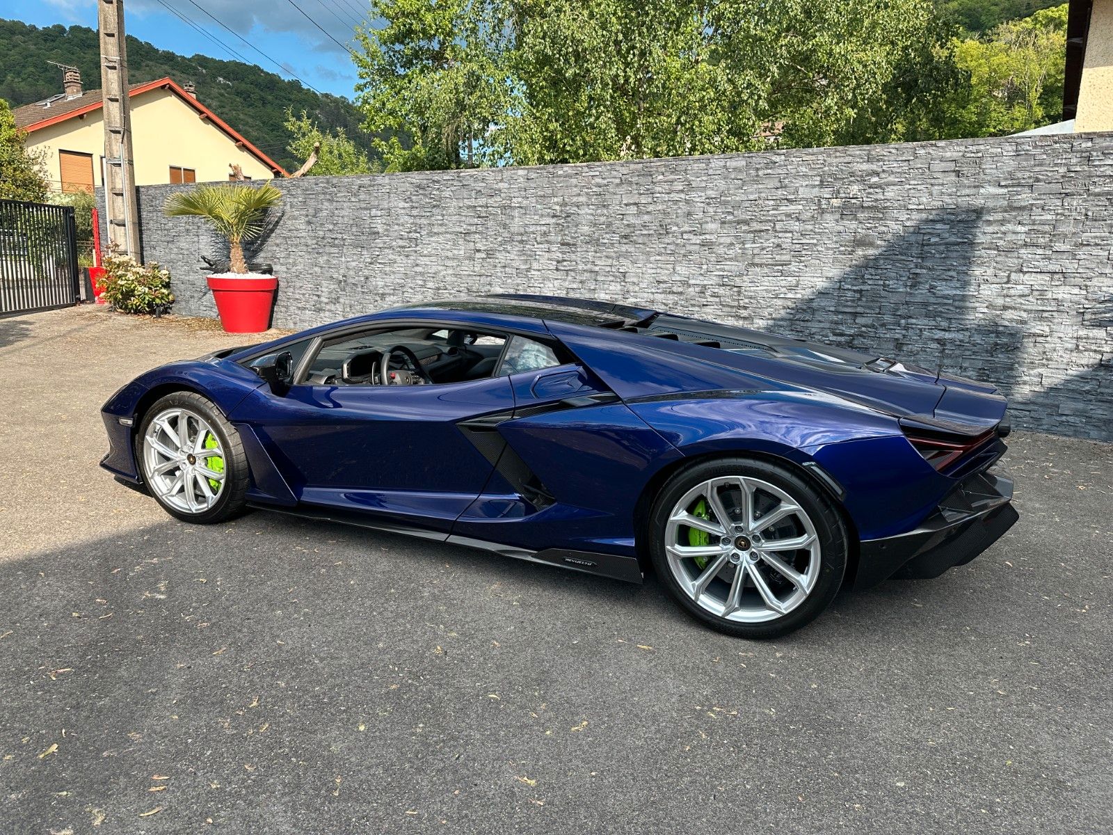 Lamborghini Revuelto 6.5 V12 HPEV imagem 3