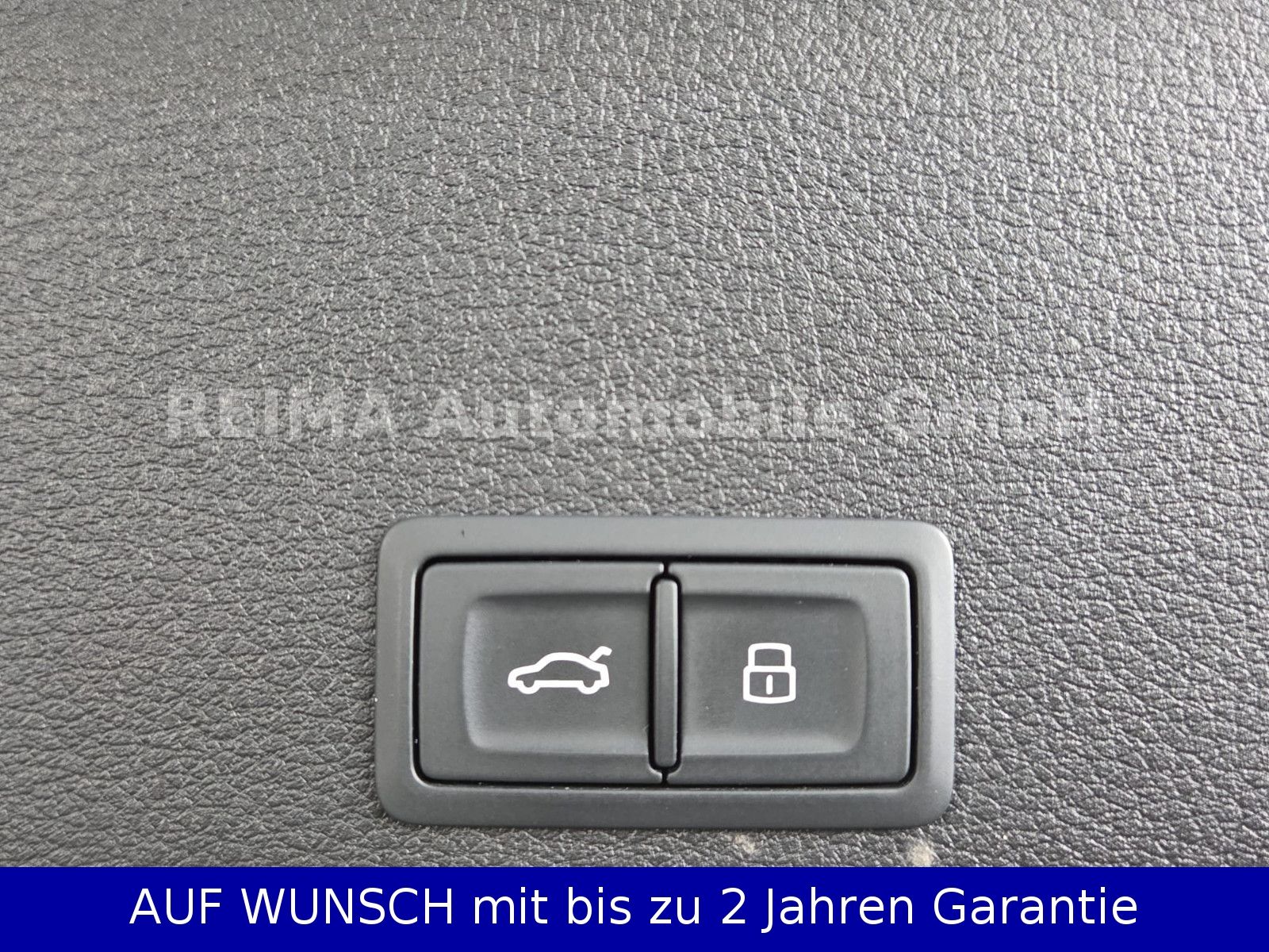 Fahrzeugabbildung Audi e-tron 55 quattro advanced, AHK, Virtual, ACC