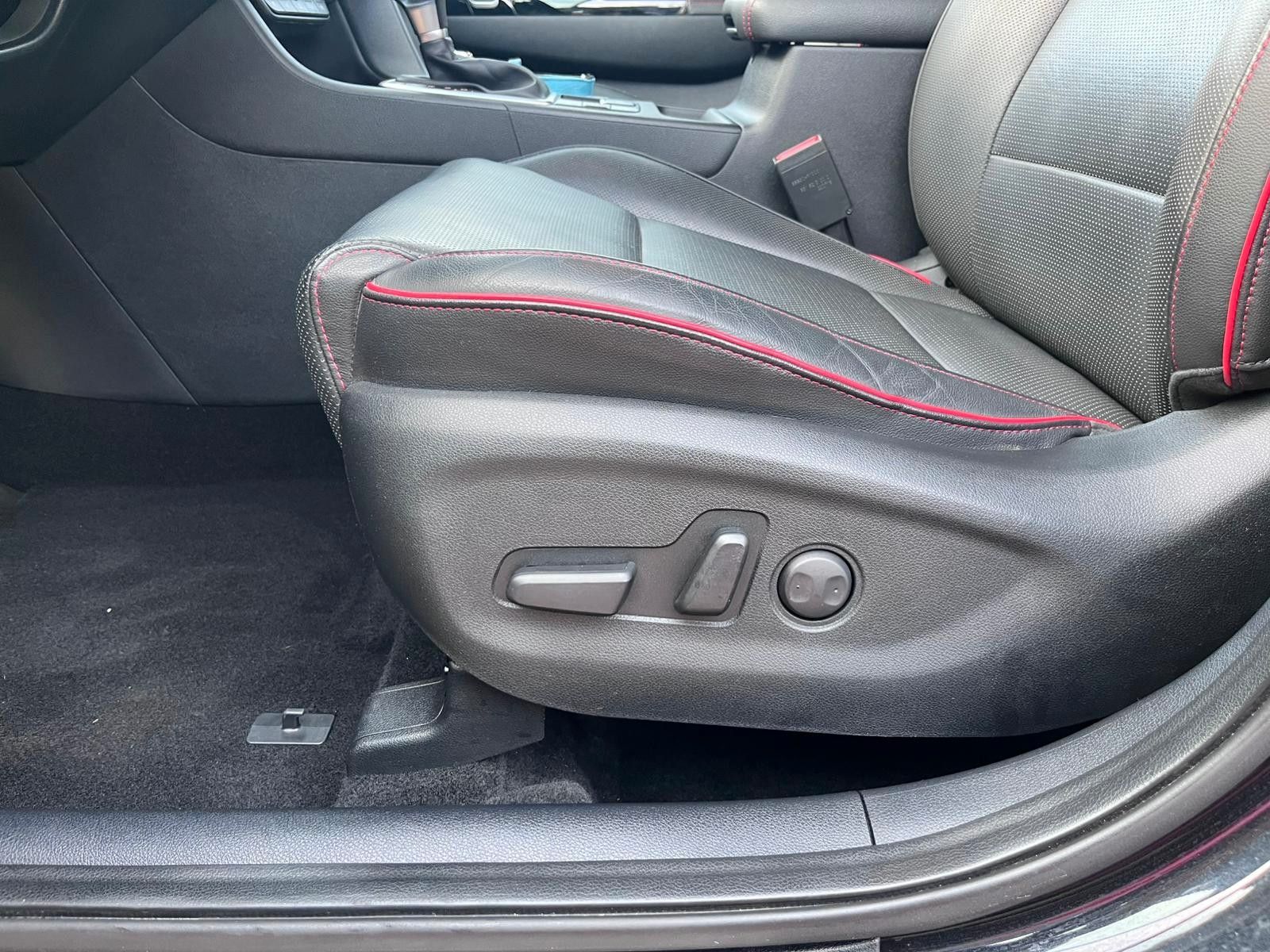 Fahrzeugabbildung Kia Sportage GT-Line 4WD GLASDACH