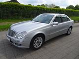 Mercedes-Benz E 200 KOMPRESSOR ELEGANCE/ Automatik/Schiebedach - Mercedes-Benz E 200 aus 2008