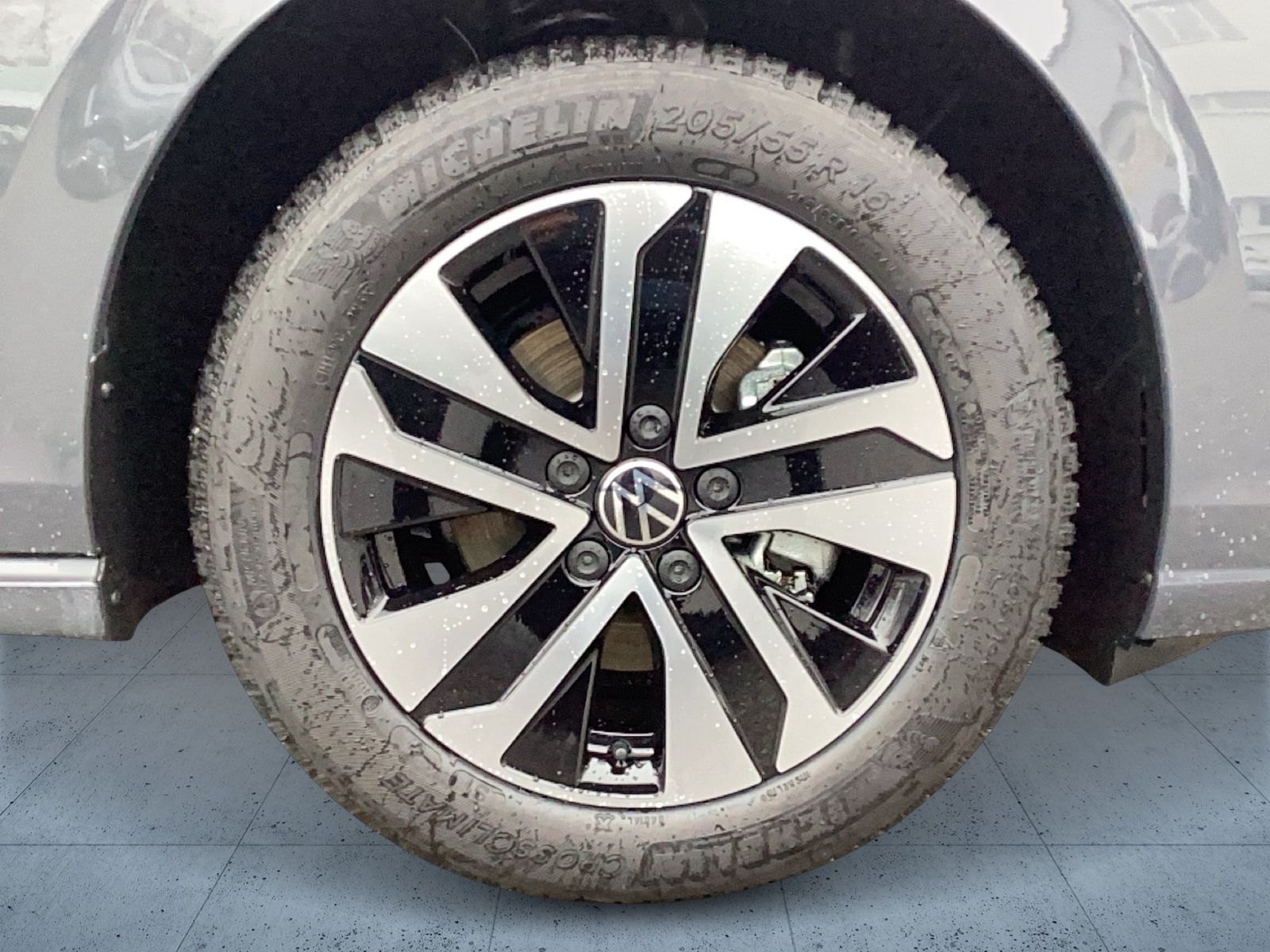 Volkswagen Golf - Bild 7