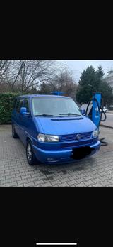 Volkswagen Bisschen Rost, Tüf abgelaufen, - VW T4 Multivan in Leverkusen