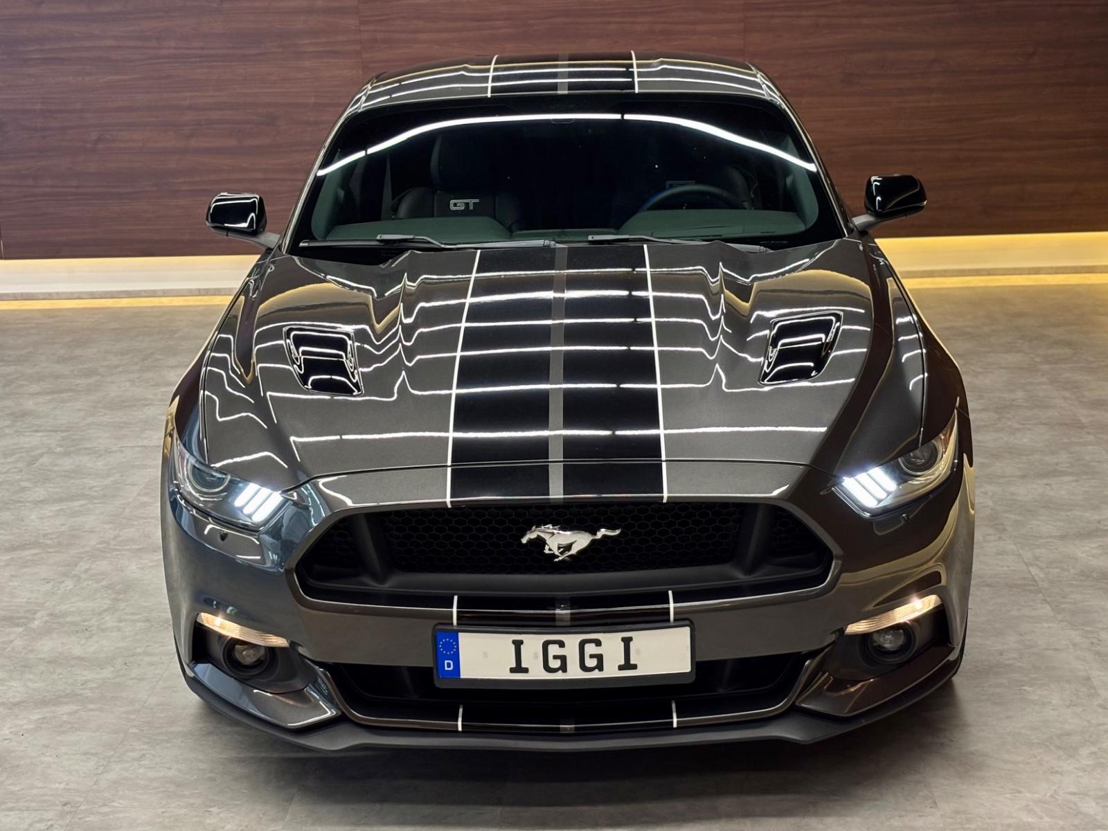 Ford Mustang 5.0 Ti-VCT V8 GT Alcantara R19 Brembo