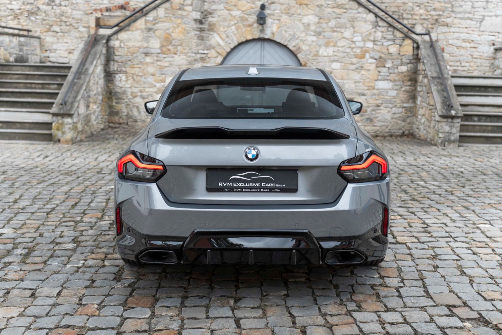 Fahrzeugabbildung BMW 230I M-SPORT KAM CARPLAY LED CARBON H&K M