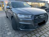 Audi SQ7 4.0 v8 TDI, TÜV, Insp neu, 8x 21zoll Alu - graue Audi SQ7