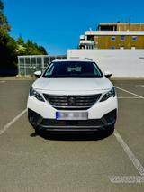 Peugeot 5008 2019 - Peugeot: 201