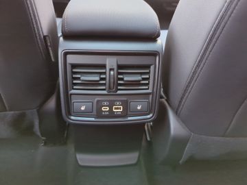 Bild 23 Subaru Forester AWD Hybrid Kamera ACC Leder SHD HIFI