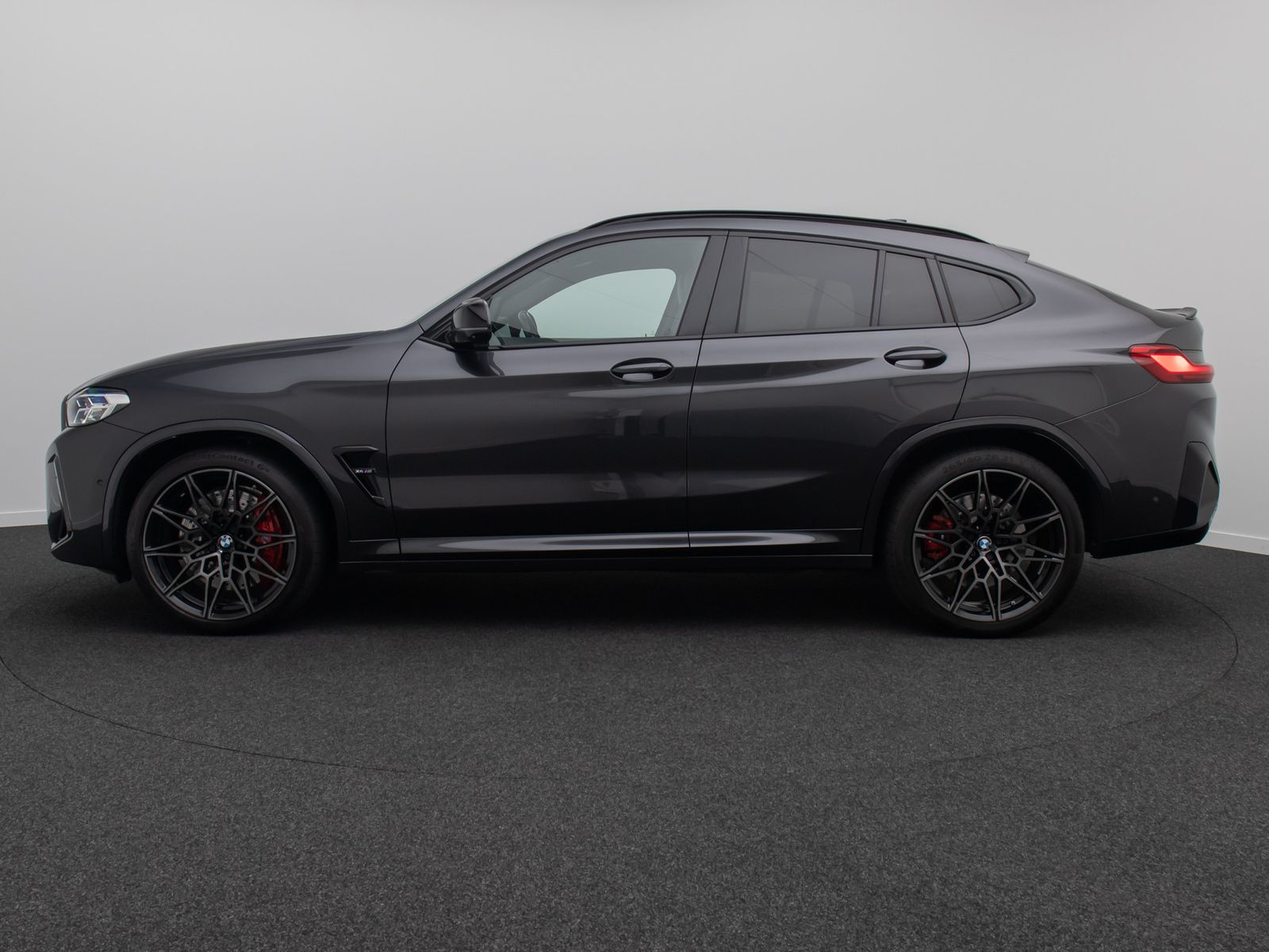 Fahrzeugabbildung BMW X4 M COMPETITION Bel&uuml;ftung H/K 360&deg;HUD 21Zoll