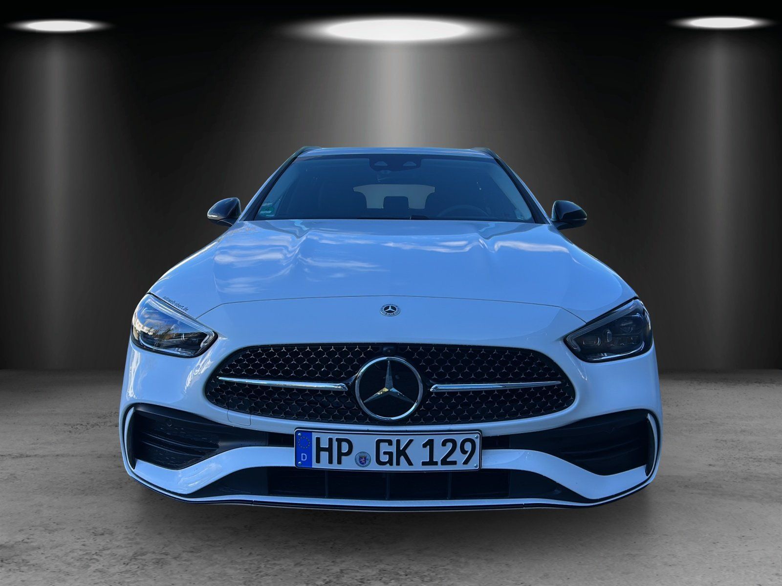 Fahrzeugabbildung Mercedes-Benz C 220 d 4M T AMG 360° AHK DigLight Keyless