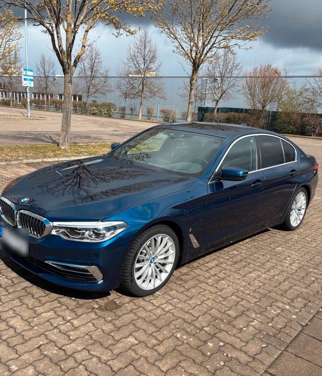 Image of BMW 530