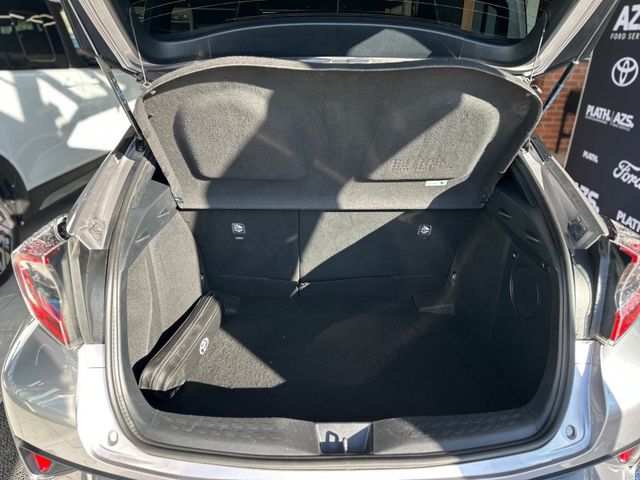 Toyota C-HR Hybrid Style