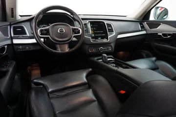 Volvo XC90 - 8