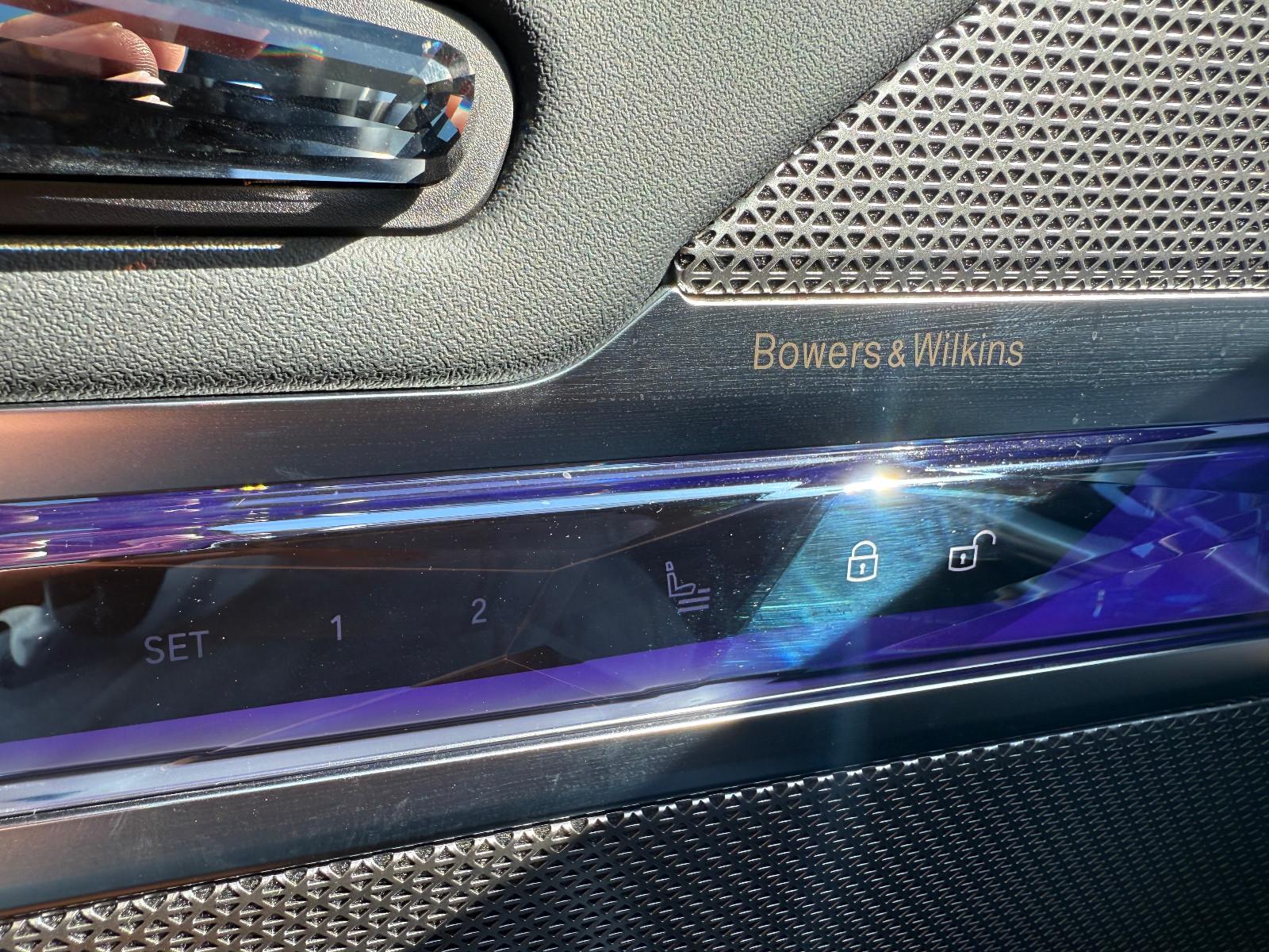 BMW 740d xDrive M Sport Crafted Clarity Sky Lounge