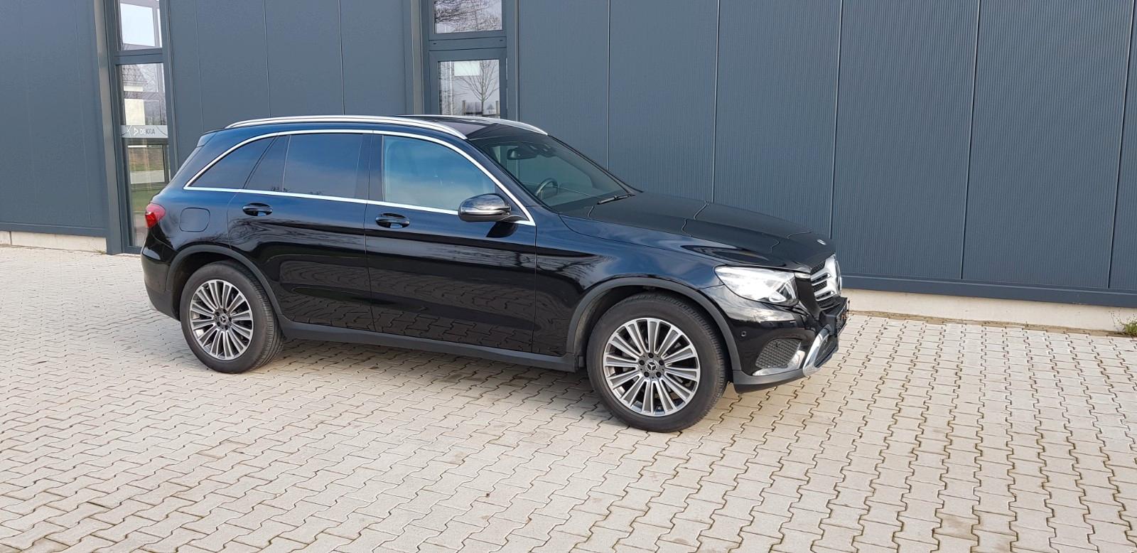 Mercedes-Benz 250d 4Matic AHK COMAND DISTRONIC LED Spur Kamera