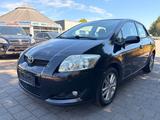 Toyota Auris Team - Toyota Auris Team mit Benzin-Antrieb