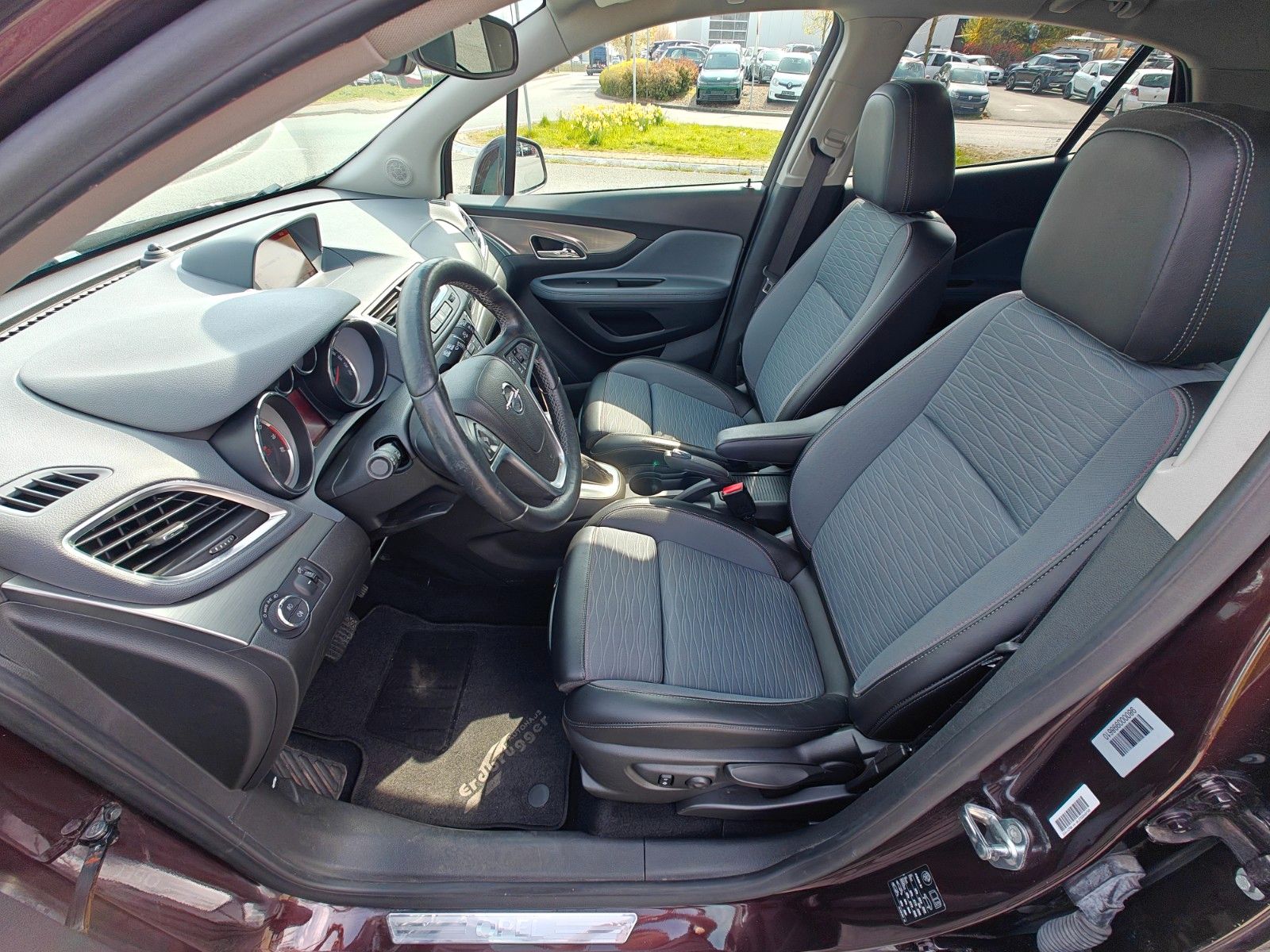 Fahrzeugabbildung Opel Mokka Innovation - Navi, Kamera, SHZ, LHZ, 4S -
