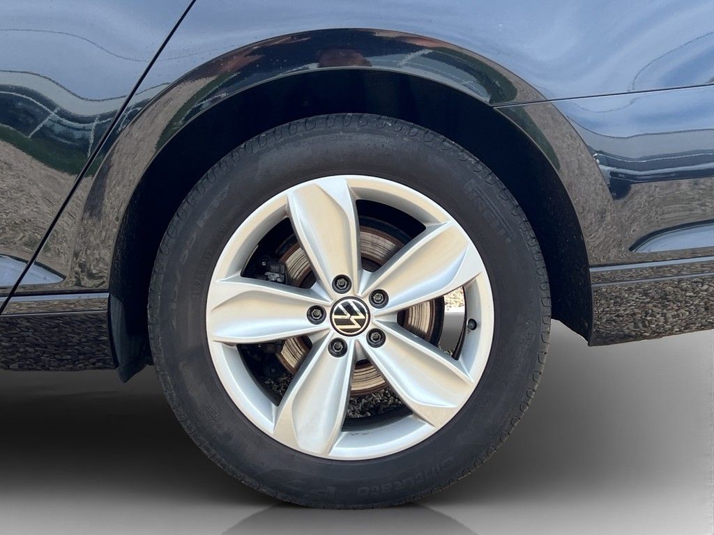 Volkswagen Passat Variant - Bild 18