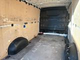 Volkswagen Crafter Kasten 30 TDI MITTEL ND BLUETOOTH DOPPEL - Volkswagen Crafter: Kasten 30