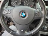 BMW X1 sDrive18i xLine 8 fach bereift - BMW: Orange