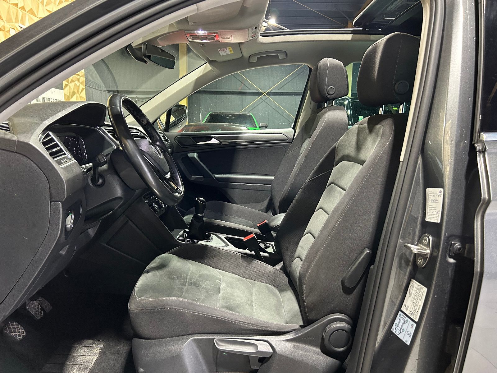 Fahrzeugabbildung Volkswagen Tiguan Highline BMT/PANO/ACC/APPLE/ALCANTARA/KAM