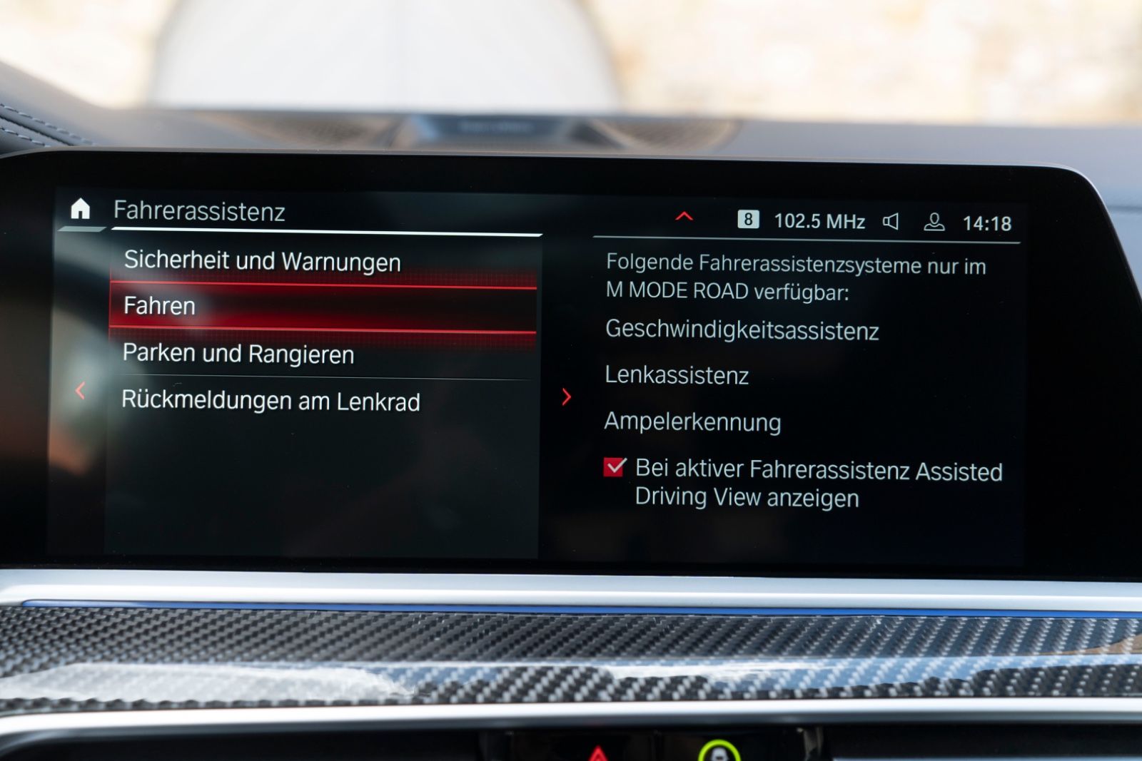 Fahrzeugabbildung BMW X5 M Competition B&W HUD 360 MASSAGE CARPLAY ACC