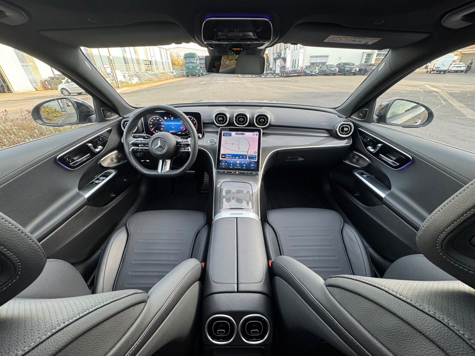 Fahrzeugabbildung Mercedes-Benz C 300 AMG+Pano+Burmester+360+Digital+Memory