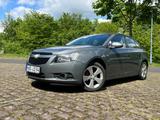 Chevrolet Cruze 1.8 LT Automatik - Chevrolet Cruze: 1.8