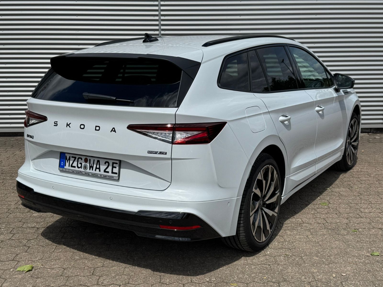Fahrzeugabbildung SKODA Enyaq 85 x Sportline