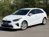 Kia cee'd / Ceed/ Zahnriemen neu/ Service neu/ Top - gebrauchte Kia cee'd / Ceed aus dem Jahr 2020
