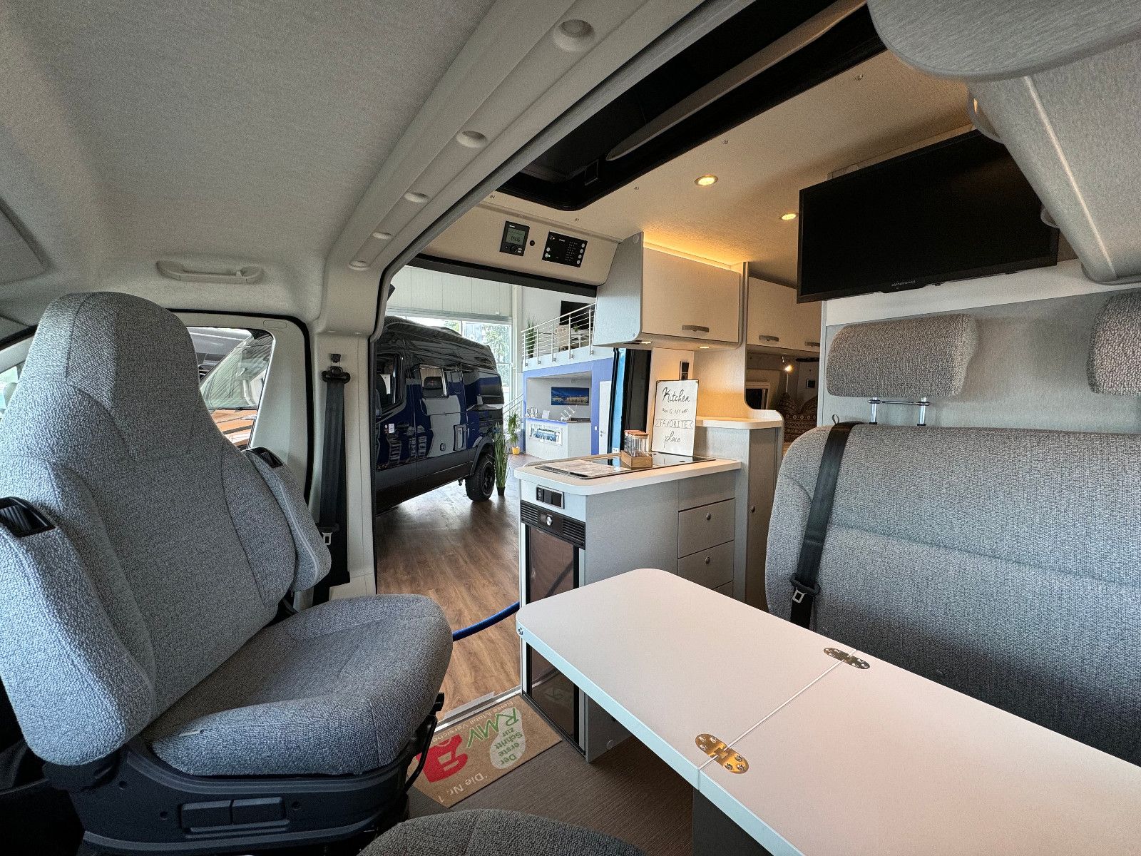 Fahrzeugabbildung HYMER / ERIBA / HYMERCAR Free 540 - MEGA DEAL !