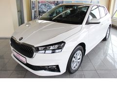 Fahrzeugabbildung Skoda Fabia 1.0 Ambition LED,Einparkhilfe,Top-Zustand