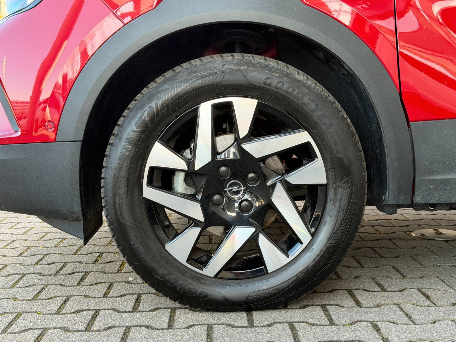 Fahrzeugabbildung Opel Mokka GS 130PS Massage/Kamera/LED!