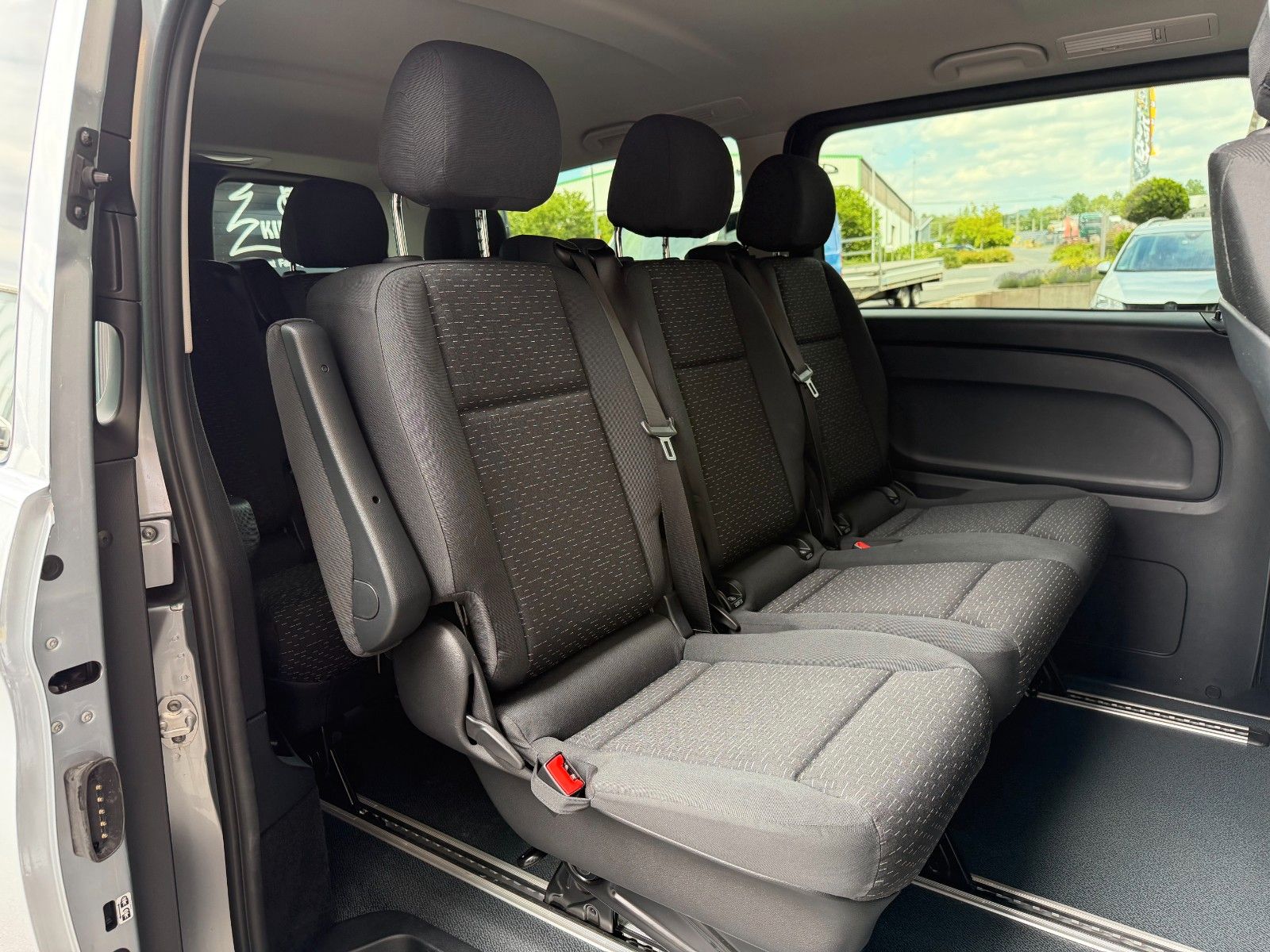Fahrzeugabbildung Mercedes-Benz Vito 119 CDI Tourer 4x4 2xKlima AHK2,5to Stdheiz