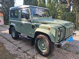 Land Rover Defender 90 2.2 TD4 Station Wagon E N - gebrauchte Land Rover Defender aus dem Jahr 2014
