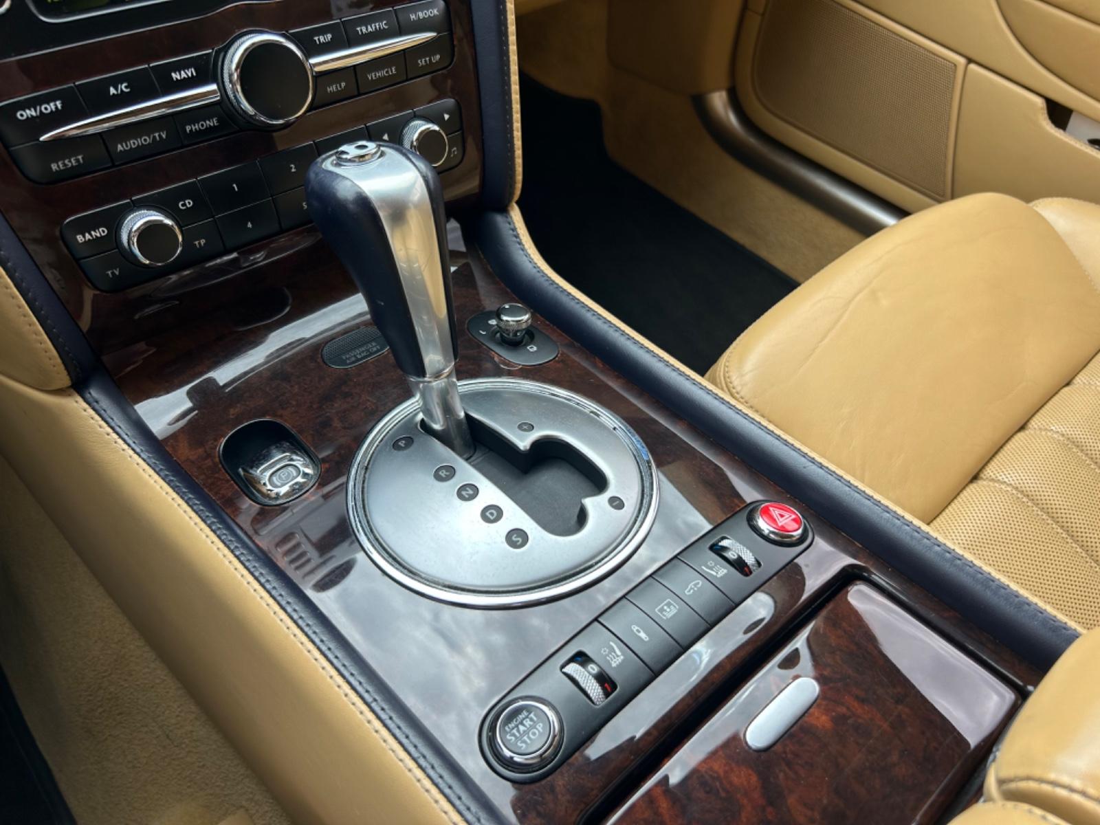 Bentley Continental Flying Spur W12 *Keyless*GSD*HU Neu*