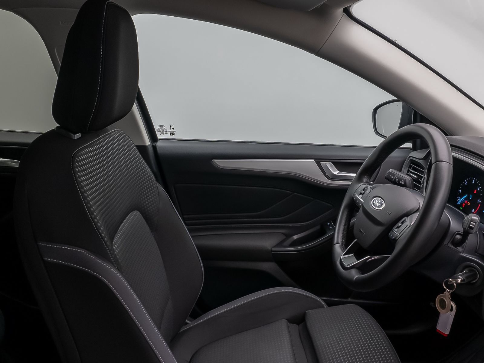 Fahrzeugabbildung Ford Focus Turnier Cool & Connect Kamera AHK Tempomat