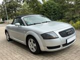 Audi TT Roadster 1.8T, Leder,Klima,Lm,Radio, 179 Ps - Audi TT in Leipzig
