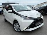 Toyota AYGOx-play touch*KAMERA*TEMPOMAT*KLIMA*APPLECAR - Toyota Aygo (X) in Solingen
