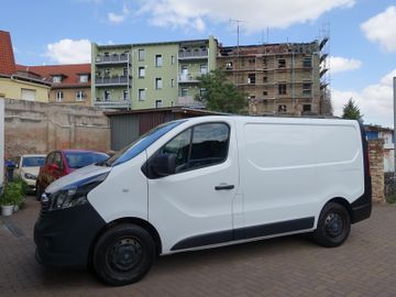 Opel Vivaro - 2