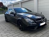 Mercedes-Benz E 220 d Coupé AMG Line Autom 9G Panoramadach - Mercedes-Benz E 220 mit Diesel-Antrieb: Sportwagen