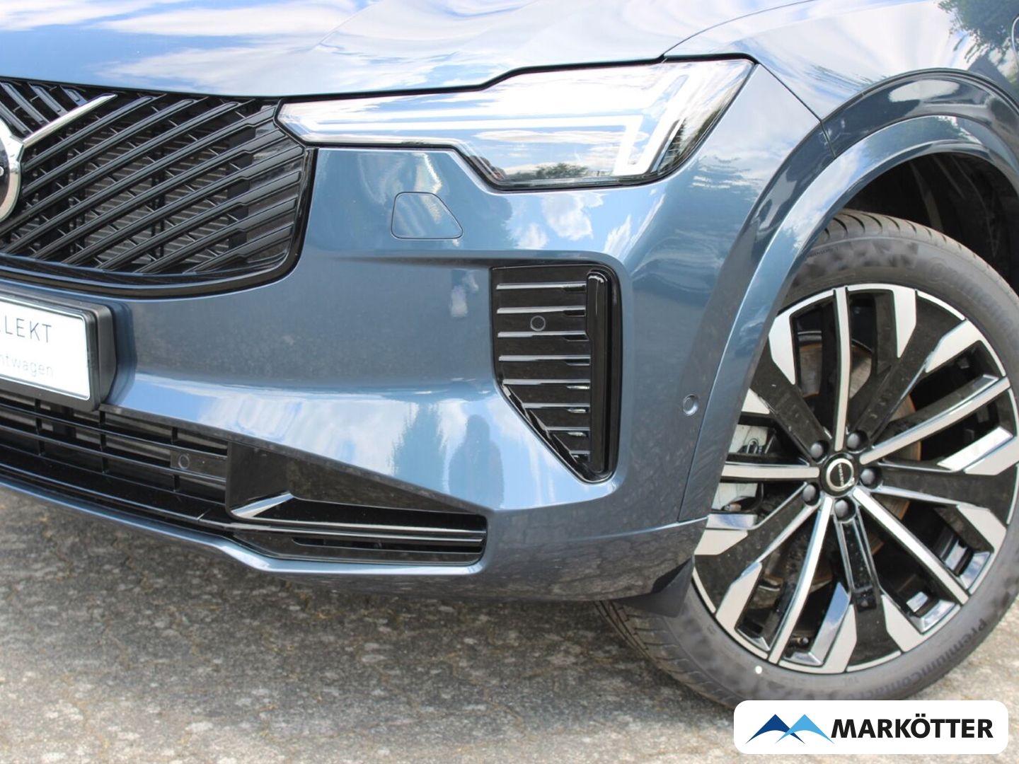 Volvo XC90 T8 AWD Plus Dark Recharge Plug-In Hybrid imagem 2