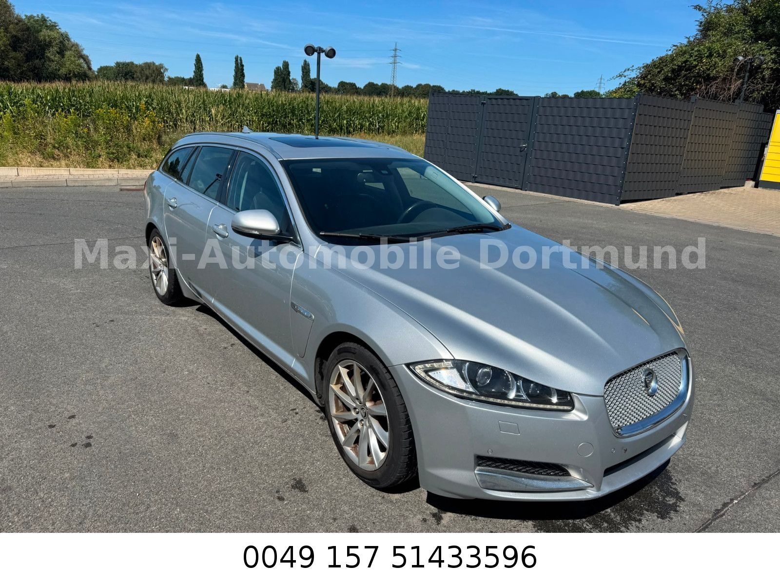 Jaguar XF - 1