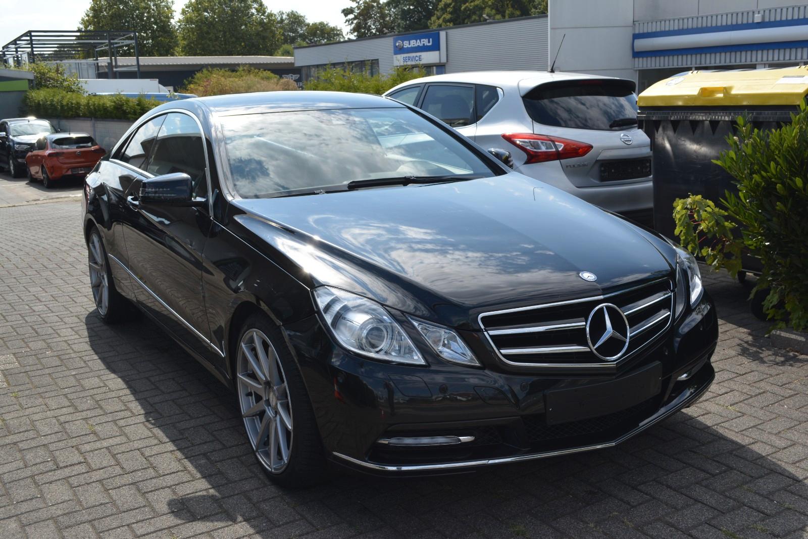 Mercedes-Benz E 200 E Coupe E 200 CGI BlueEfficiency