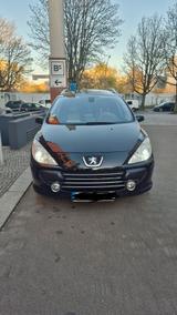 Peugeot 307 SW Automatik 7Sitzer - Peugeot 307 mit Diesel-Antrieb: Kombi