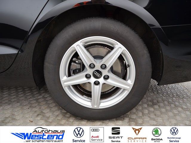 Fahrzeugabbildung Audi A4 Avant 35 TDI 120kW S tr. LED Navi Standh.
