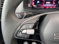 SKODA Karoq 2.0 TSI DSG 4x4 Sportline DSG AHK 5J GAR bei Autohaus Landmann & Maier OHG